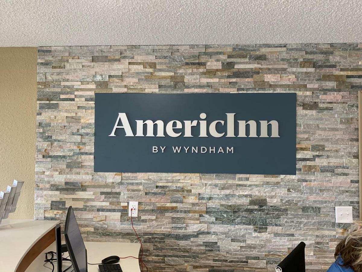 Americinn By Wyndham Prairie Du Chien Exterior photo