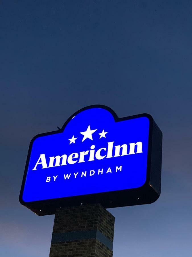 Americinn By Wyndham Prairie Du Chien Exterior photo